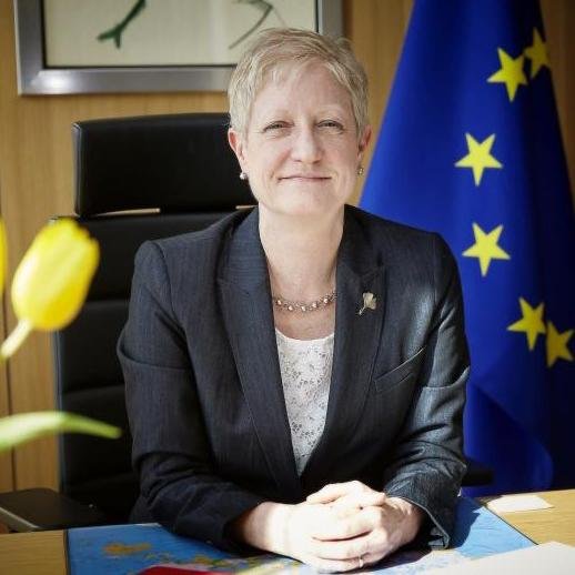 Dr. Riina Kionka
